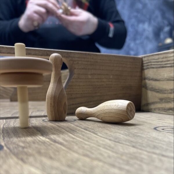 Настольная игра из дерева Боулинг с волчком L