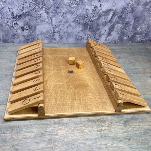 Настольная игра из дерева  Дюжина Лайт