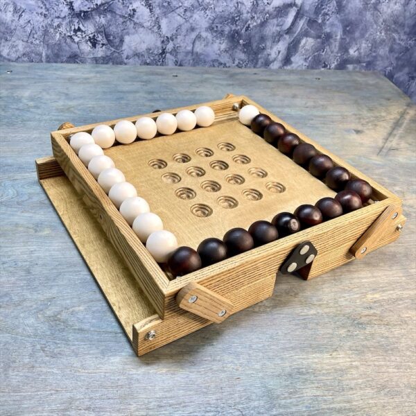 Настольная игра из дерева Пилос S