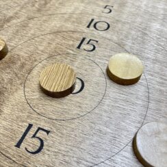 Настольная игра из дерева Вышибалы и Стрельба по мишени на 2-х участников 2 в 1
