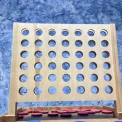 Настольная игра из дерева «4 в ряд» M