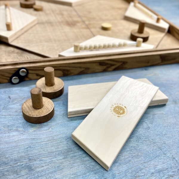 Настольная игра из дерева Аэрохоккей на 4-х игроков и Магнитные шарики 2 в 1