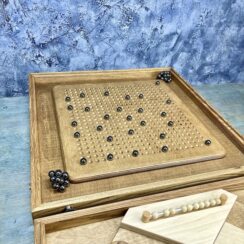 Настольная игра из дерева Аэрохоккей на 4-х игроков и Магнитные шарики 2 в 1