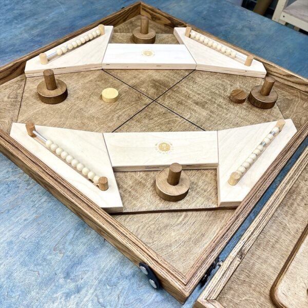 Настольная игра из дерева Аэрохоккей на 4-х игроков и Магнитные шарики 2 в 1