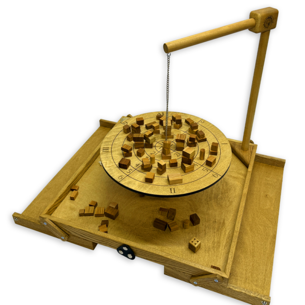 Настольная игра из дерева «Балансир» с открывающимися крышками M