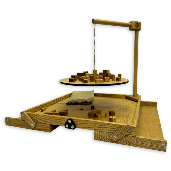 Настольная игра из дерева «Балансир» с открывающимися крышками M