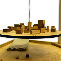 Настольная игра из дерева «Балансир» с открывающимися крышками M