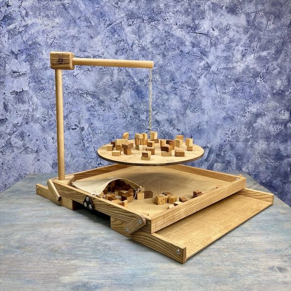 Настольная игра из дерева Балансир с открывающимися крышками M