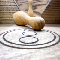 Настольная игра из дерева «Боулинг с волчком» L