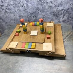 Настольная игра из дерева Цветные кубики М