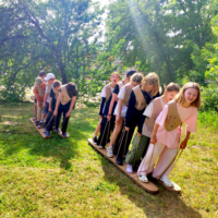 Игра  командные лыжи на 6 человек для тимбилдинга