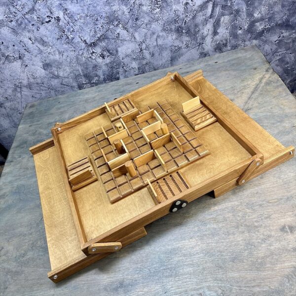 Настольная игра из дерева Коридор M  Настольная игра из дерева Коридор M