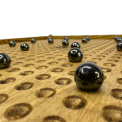 Настольная игра из дерева «Магнитные шарики» M