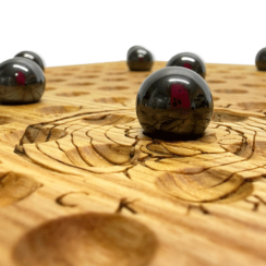 Настольная игра из дерева «Магнитные шарики» XS