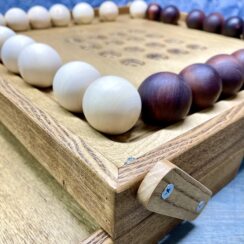Настольная игра из дерева Пилос M