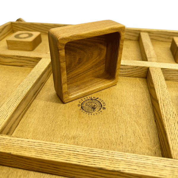 Деревянная игра «Странные крестики - нолики»