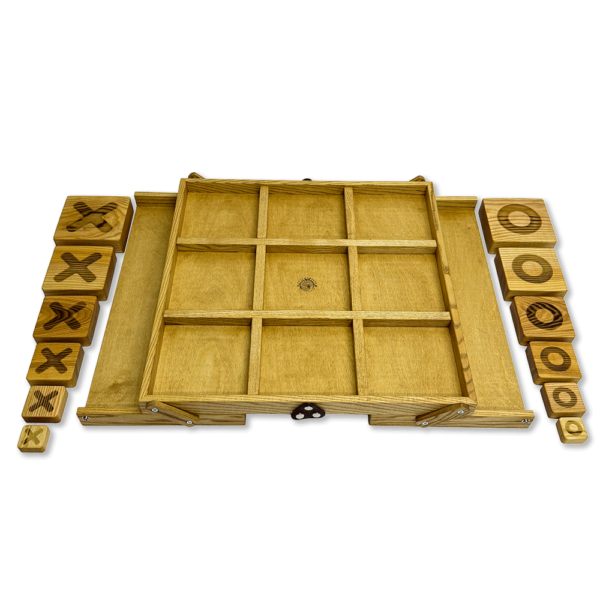 Деревянная игра «Странные крестики - нолики»