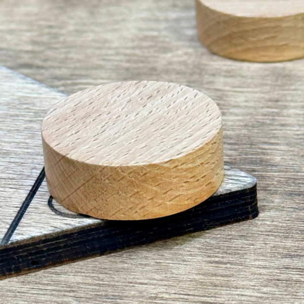 Настольная игра из дерева Вышибалы и  Бермудский треугольник M 2 в 1