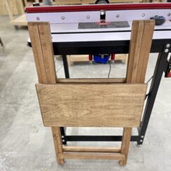 Раскладной стол со столешницей 