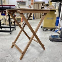 Раскладной стол со столешницей 