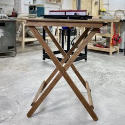 Раскладной стол со столешницей 