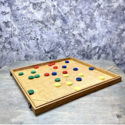 Настольная игра из дерева  Стрельба по мишени на 4-х игроков L