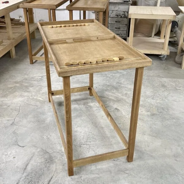 Настольная игра из дерева Вышибалы на 4 игрока с выкручивающимися ногами L