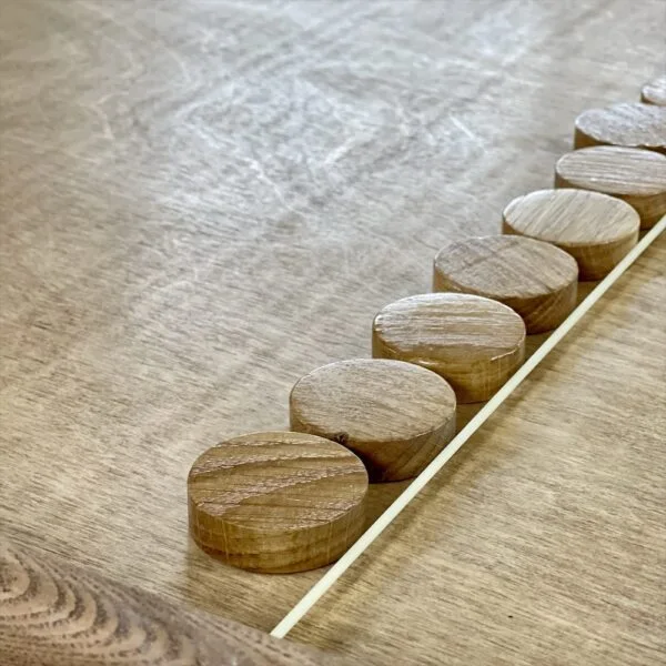 Настольная игра из дерева Вышибалы на 4 игрока с выкручивающимися ногами L